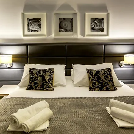 Lenka And Mate Ivanac 아파트