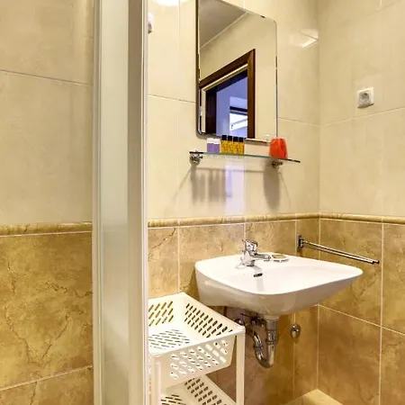 Apartment Lenka And Mate Ivanac *