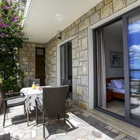 Lenka And Mate Ivanac *