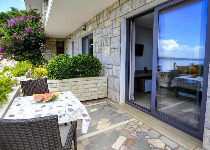 Lenka And Mate Ivanac Brela