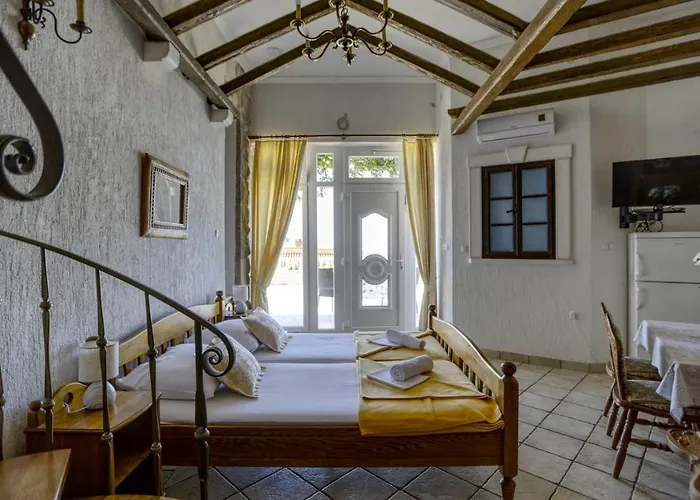 Lenka And Mate Ivanac * Brela