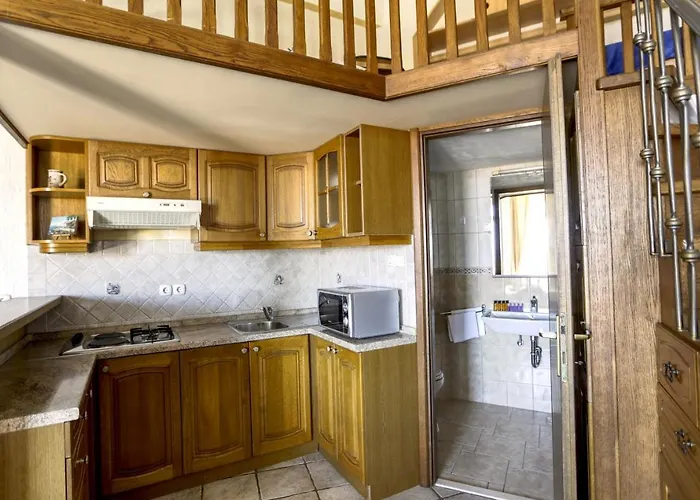 Lenka And Mate Ivanac Brela